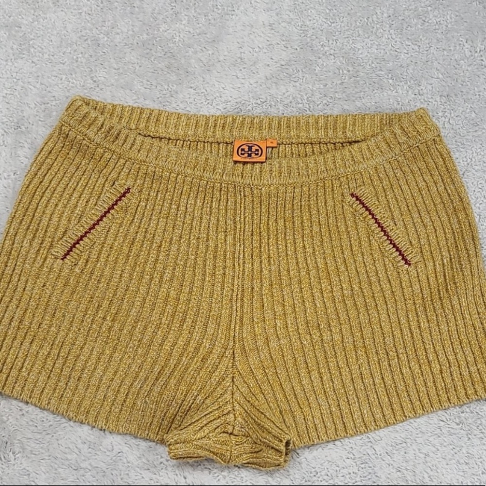 Tory Burch gold knit shorts XL